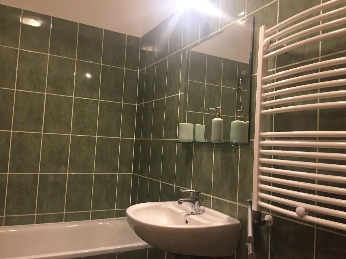 Aden Apartment Free Parking Будапешт