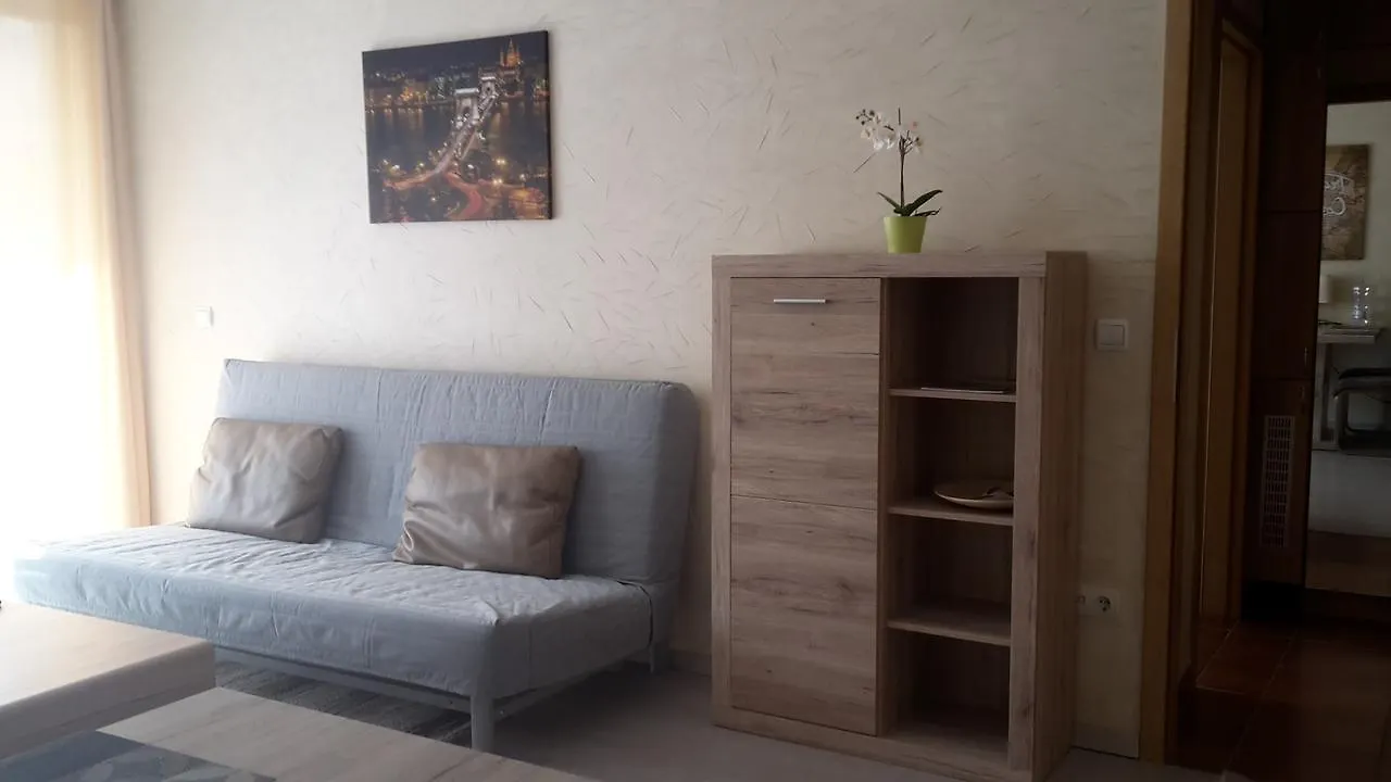 Aden Apartment Free Parking Будапешт